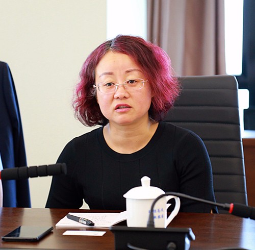 ÐÜÁ¼»¢»á¼û¸»ÏØ´úÏØ³¤ÀîÑåÏÀ ÐÜÁ¼»¢»á¼û¸»ÏØ´úÏØ³¤ÀîÑåÏÀ