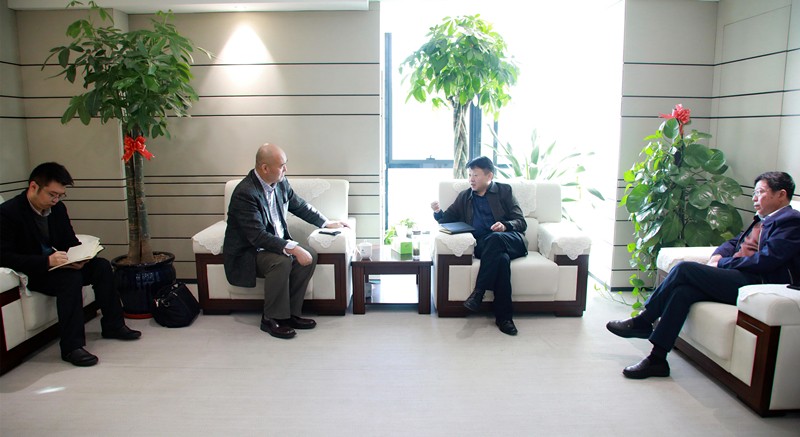 ÐÜÁ¼»¢»á¼û»ª²Ê×Éѯ¹«Ë¾¶Ê³¤¡¢×ܲð×Íò¸Ù ÐÜÁ¼»¢»á¼û»ª²Ê×Éѯ¹«Ë¾¶Ê³¤¡¢×ܲð×Íò¸Ù