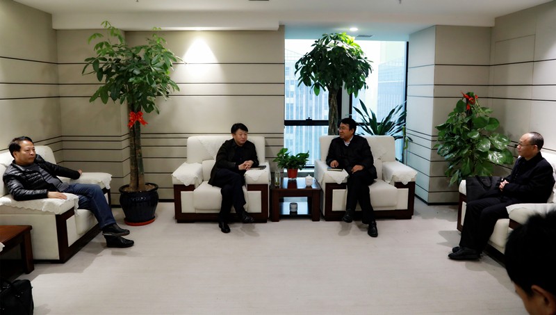 熊良虎会见宝鸡市生态情形局党组书记、局长赵永怀 熊良虎会见宝鸡市生态情形局党组书记、局长赵永怀