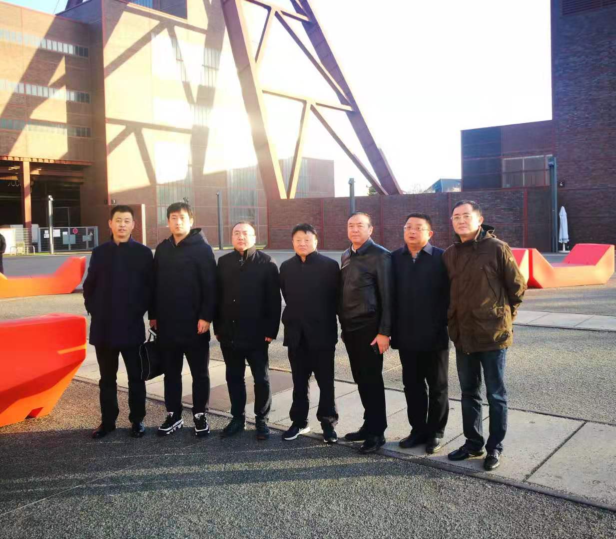 熊良虎赴德国考察矿区情形治理项目 熊良虎赴德国考察矿区情形治理项目