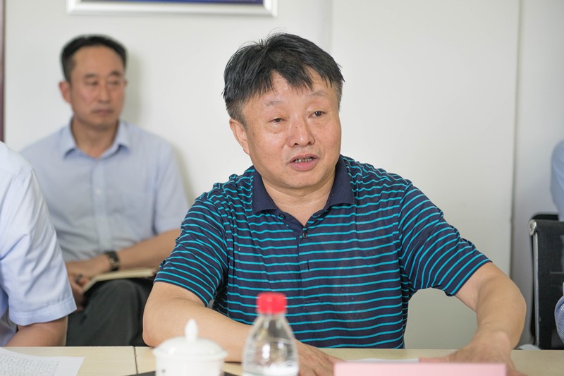 省委组织部副部长范永斌到365体育官网集团调研 省委组织部副部长范永斌到365体育官网集团调研