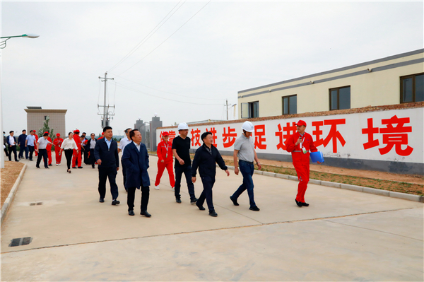 365ÌåÓý¹ÙÍø¼¯ÍŸ´¹¤¸´²ú´ÙÔöÌíÏîÄ¿¹ÛĦ¾Û»áÓë»áÖ°Ô±×ß½øÂÌÉ«ÄÜÔ´¹«Ë¾ÓÍÆø¹«Ë¾Ë®ÇéÐι«Ë¾É±±Æ¬ÇøÏîÄ¿ 365ÌåÓý¹ÙÍø¼¯ÍŸ´¹¤¸´²ú´ÙÔöÌíÏîÄ¿¹ÛĦ¾Û»áÓë»áÖ°Ô±×ß½øÂÌÉ«ÄÜÔ´¹«Ë¾ÓÍÆø¹«Ë¾Ë®ÇéÐι«Ë¾É±±Æ¬ÇøÏîÄ¿