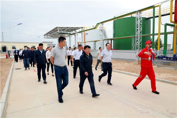 365ÌåÓý¹ÙÍø¼¯ÍŸ´¹¤¸´²ú´ÙÔöÌíÏîÄ¿¹ÛĦ¾Û»áÓë»áÖ°Ô±×ß½øÂÌÉ«ÄÜÔ´¹«Ë¾ÓÍÆø¹«Ë¾Ë®ÇéÐι«Ë¾É±±Æ¬ÇøÏîÄ¿ 365ÌåÓý¹ÙÍø¼¯ÍŸ´¹¤¸´²ú´ÙÔöÌíÏîÄ¿¹ÛĦ¾Û»áÓë»áÖ°Ô±×ß½øÂÌÉ«ÄÜÔ´¹«Ë¾ÓÍÆø¹«Ë¾Ë®ÇéÐι«Ë¾É±±Æ¬ÇøÏîÄ¿