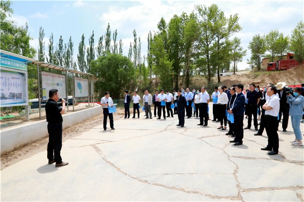 365ÌåÓý¹ÙÍø¼¯ÍŸ´¹¤¸´²ú´ÙÔöÌíÏîÄ¿¹ÛĦ¾Û»áÓë»áÖ°Ô±×ß½øÂÌÉ«ÄÜÔ´¹«Ë¾ÓÍÆø¹«Ë¾Ë®ÇéÐι«Ë¾É±±Æ¬ÇøÏîÄ¿ 365ÌåÓý¹ÙÍø¼¯ÍŸ´¹¤¸´²ú´ÙÔöÌíÏîÄ¿¹ÛĦ¾Û»áÓë»áÖ°Ô±×ß½øÂÌÉ«ÄÜÔ´¹«Ë¾ÓÍÆø¹«Ë¾Ë®ÇéÐι«Ë¾É±±Æ¬ÇøÏîÄ¿