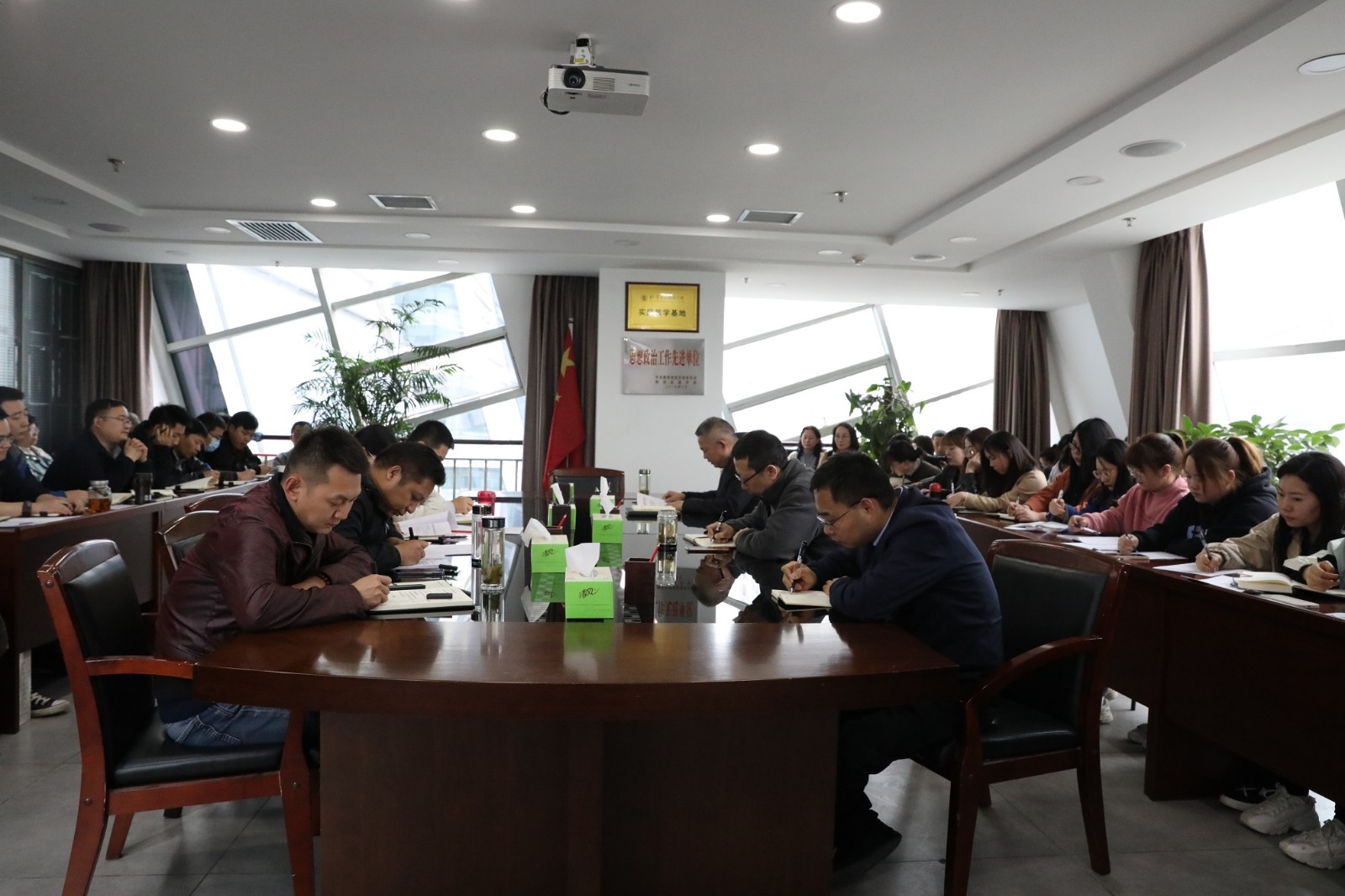 Ë®ÇéÐι«Ë¾¾ÙÐе³Ê·Ñ§Ï°½ÌÓýרÌâÄîÊé°à Ë®ÇéÐι«Ë¾¾ÙÐе³Ê·Ñ§Ï°½ÌÓýרÌâÄîÊé°à