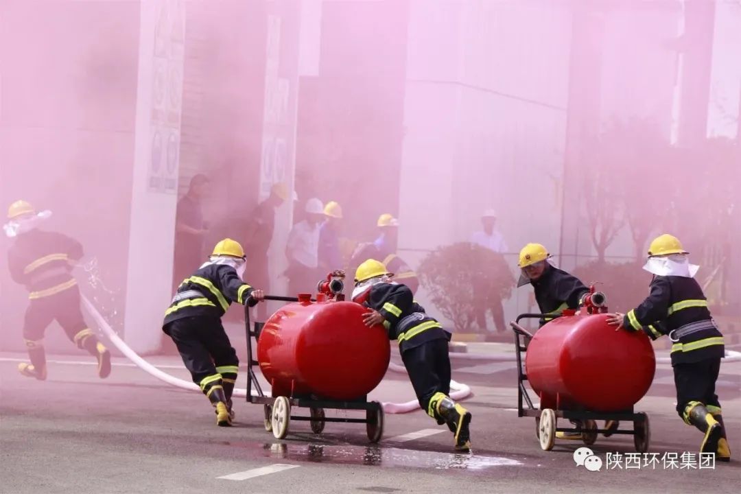 规范有序 科学高效|365体育官网集团联合蒲城县人民政府、渭南经开区管委会举行2023年应急演练 规范有序 科学高效|365体育官网集团联合蒲城县人民政府、渭南经开区管委会举行2023年应急演练