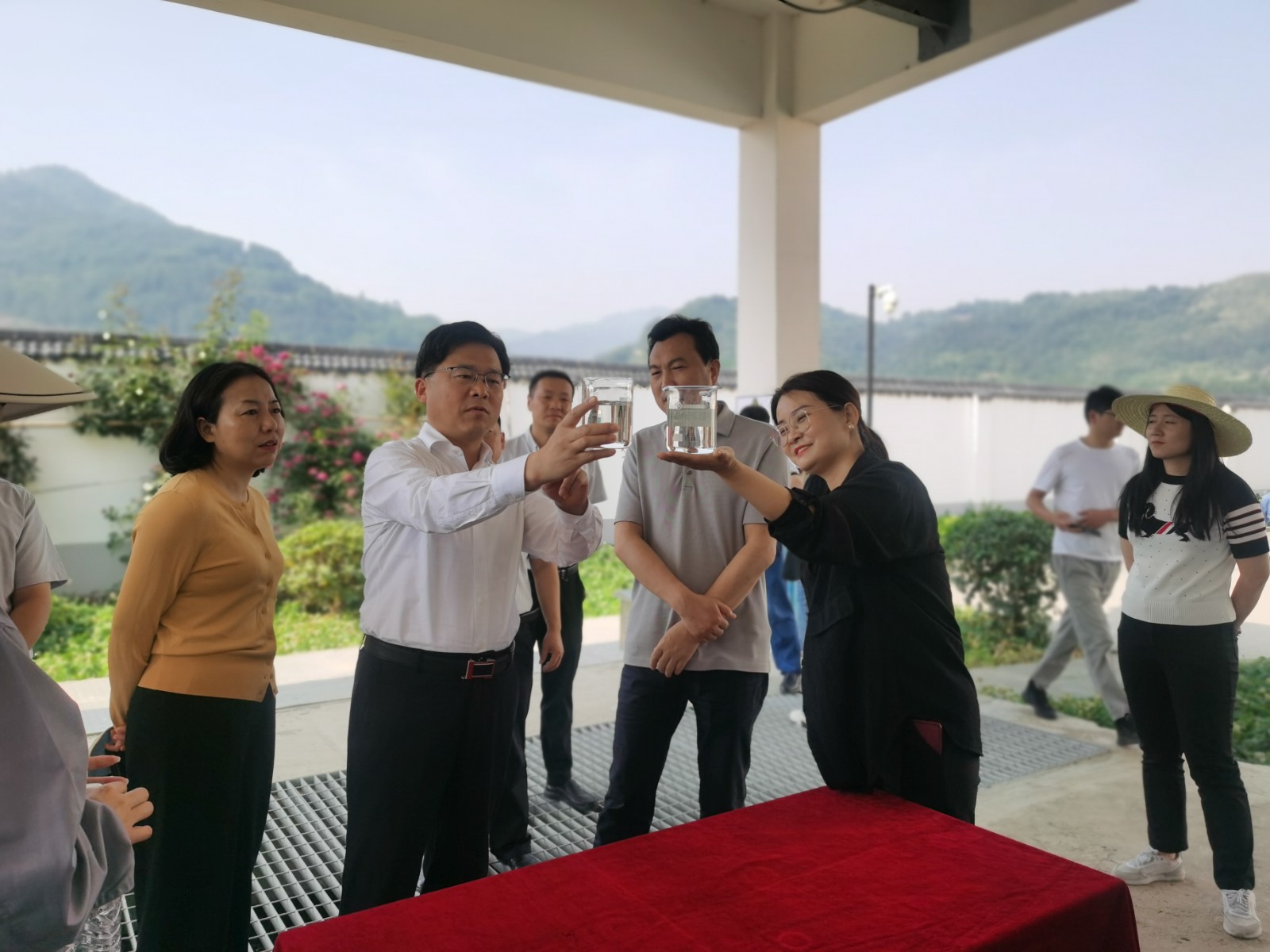 ˴ίḱȫɵˮι˾ˮóͷ