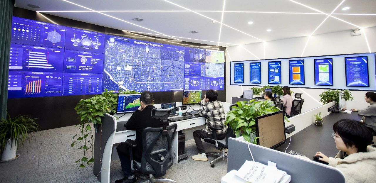 365ţͬıɫ֮· ɫҵס