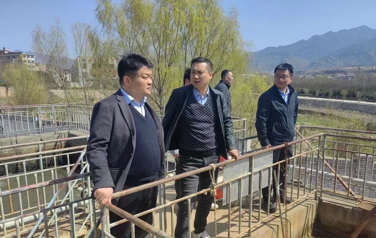 西安市生态情形局副局长赵广到水情形公司蓝田县玉山污水处置惩罚厂调研 西安市生态情形局副局长赵广到水情形公司蓝田县玉山污水处置惩罚厂调研